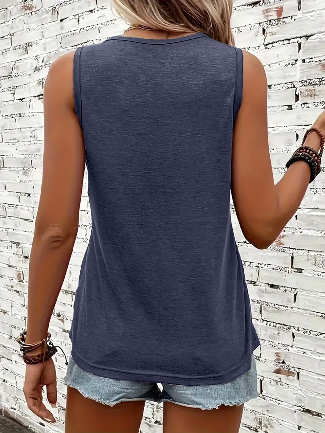 Women'S Letter Brazil Football Print Round Neck Sleeveless Vest, Women'S Sports Casual Top, Spring And Summer Wear Alone Or As a Base, Soft Breathable Elastic Fabric, Loose And Fitness Running Versatile T-Shirt - Image 8