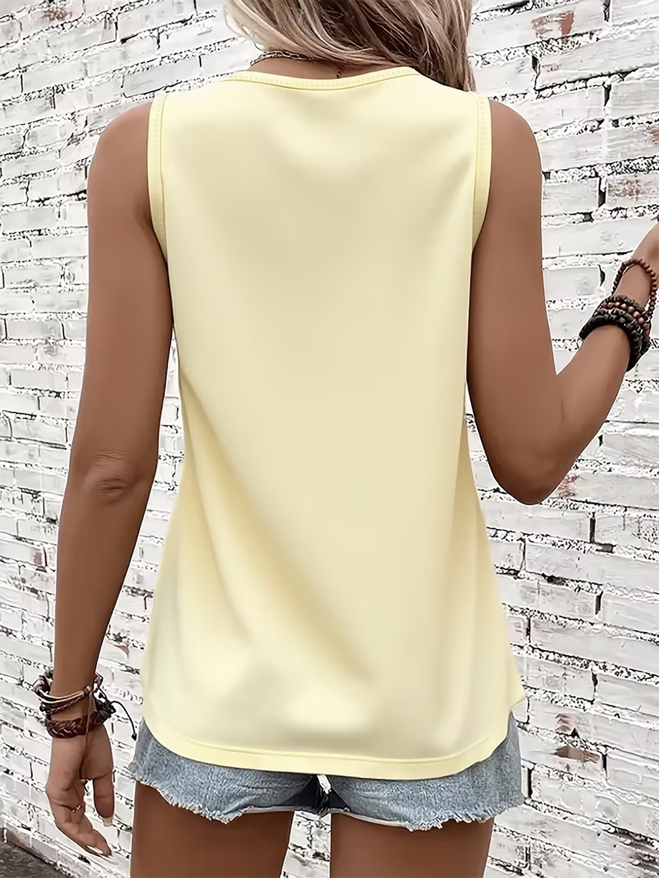 Women's Brazil-Themed Sleeveless Tank Top with Let's Go Brazil Lettering - Casual Round Neck -Compatible Shirt, Machine Washable Opaque Top Suitable for Seasons & Brazilian Outfits - Image 8