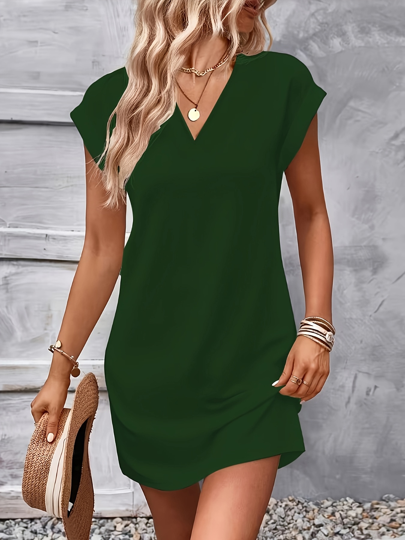 Women's Dress, New Summer Style, V-Neck Short Sleeve Loose Fit Casual Dress, Elegant and, Simple and Generous for Daily Commuting, Vacation Beach Dress, Party Outfit, Comfortable and Breathable, A-Line Cut, European and American Style - Image 2