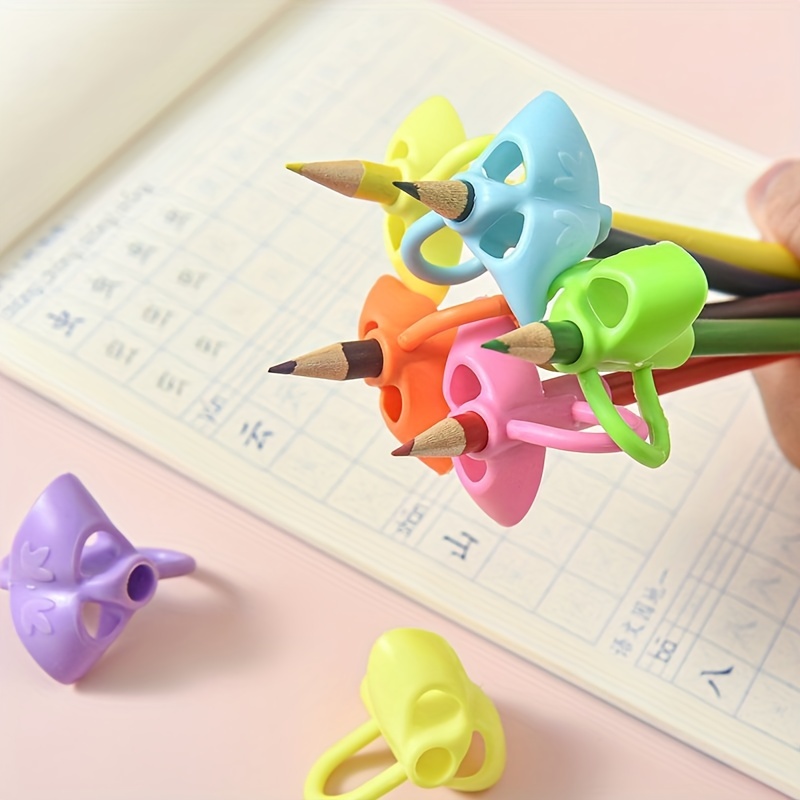 5pcs student pencil holder corrector set for kindergarten primary school students Writing corrector Soft rubber writing posture pencil holder