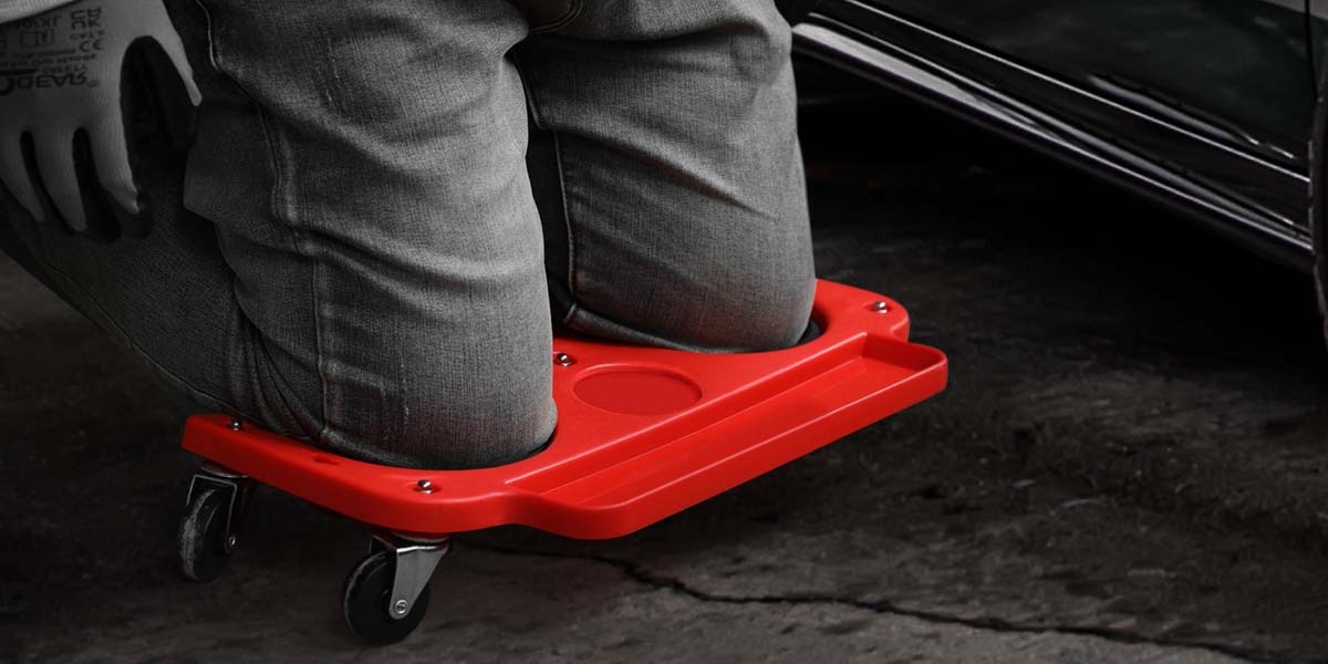 [Knee Pads Tool Tray] Rolling Knee Creeper, Durable Knee Pads with Full 360 Degree Turn Casters And Tool Tray, Garage Kneeling Pads On Swivel Castors for Home Workshop Auto Repairing Maintaining, Tool Tray Holder, Red