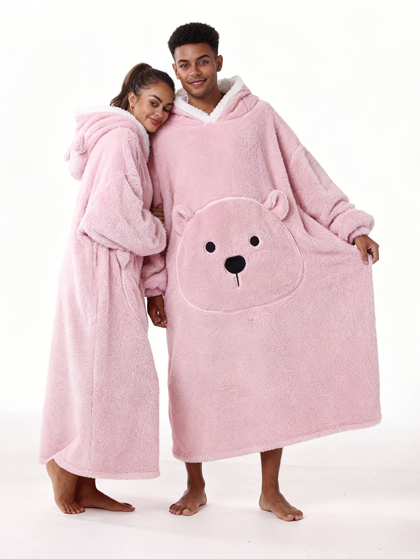 Winter Style--Fleece Style--Christmas--New Year Style--Extra Long, Extra Large, And Extra Thick--Bear Pocket--Men'S Novelty Hoodie--Machine Washable--13 Colors Available--Recommended Height 64.17inch-74.8inch/Recommended Weight 110.23LB-220.46LB--One Size--Suitab