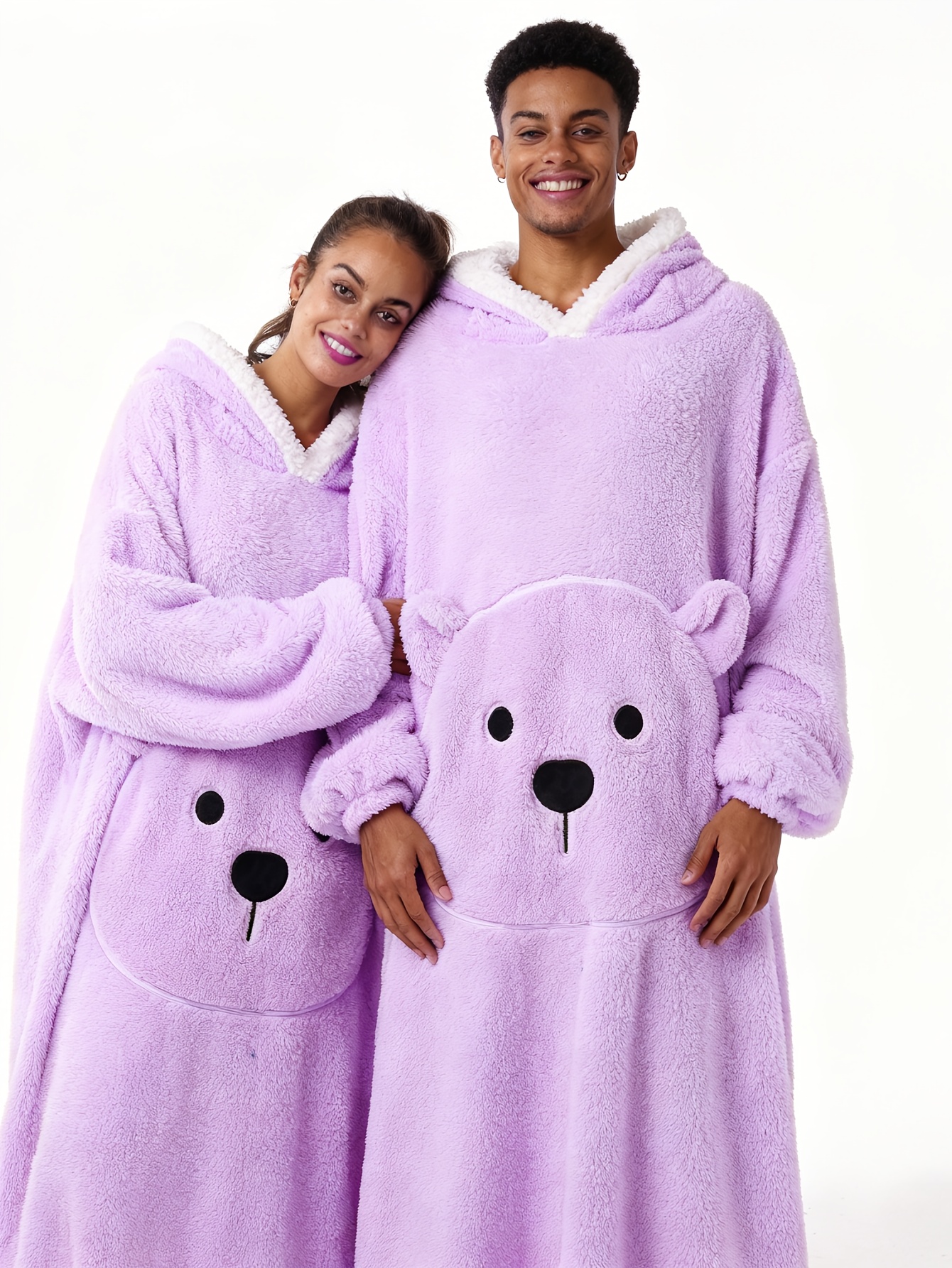 Winter Style--Fleece Style--Christmas--New Year Style--Extra Long, Extra Large, And Extra Thick--Bear Pocket--Men'S Novelty Hoodie--Machine Washable--13 Colors Available--Recommended Height 64.17inch-74.8inch/Recommended Weight 110.23LB-220.46LB--One Size--Suitab