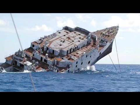 15 Sinking Ships Caught On Camera