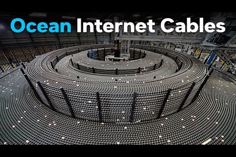 How The Internet Travels Across Oceans
